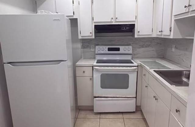 1 Bed / 1 Bath Gallery 2