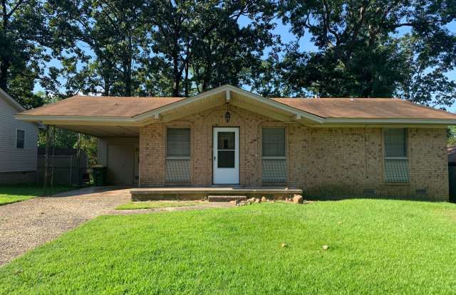 204 Latona Ln, North Little Rock AR 72118 - Nice & updated 3br 1.5ba near Camp Robinson - 204 Latona Lane, North Little Rock, AR 72118