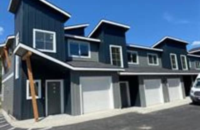 1527 East Latitude Lane - 1527 Latitude Lane, Kootenai County, ID 83814