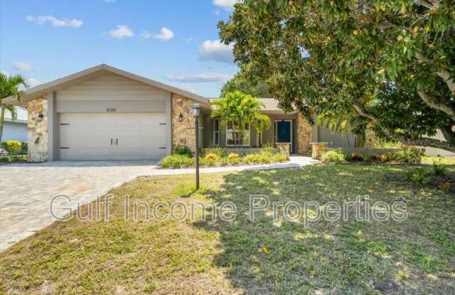 8307 12th Avenue Drive Northwest - 8307 12th Avenue Drive Northwest, Manatee County, FL 34209