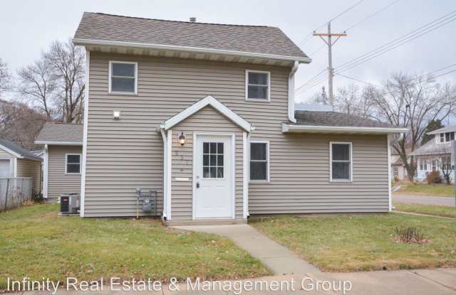 537 3rd Ave NW - 537 3rd Avenue Northwest, Rochester, MN 55901