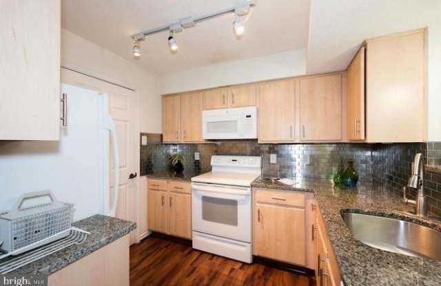 1519 LINCOLN Way photos photos