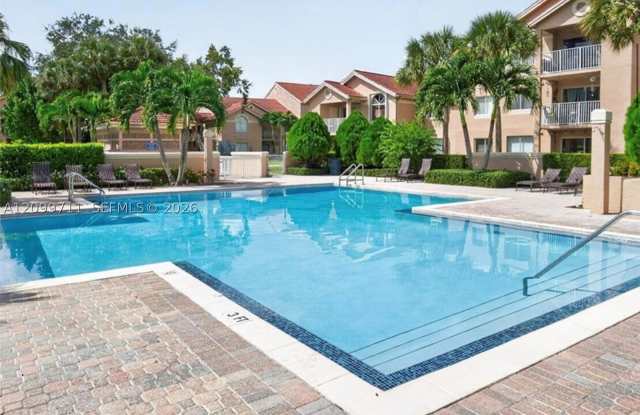 10510 SW 157th Ct Gallery 1