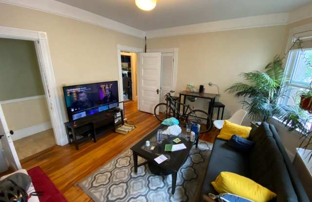 14 Oswald St #2B Boston MA 02120 photos photos