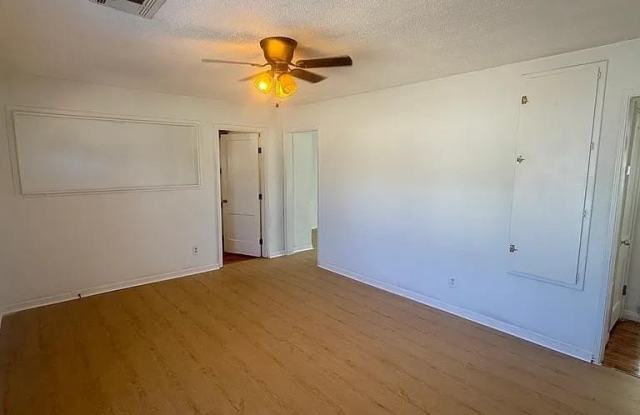 1804 Elm Drive Gallery 2