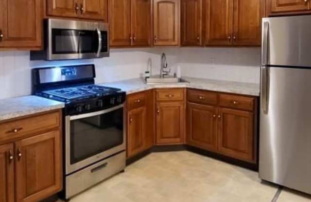 2 S Main St - 2 South Main Street, Manville, NJ 08835