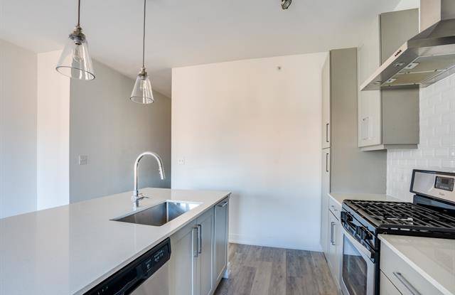 5718 Mccommas Boulevard Gallery 4