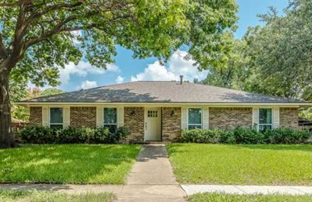 1413 Scottsboro Lane - 1413 Scottsboro Lane, Richardson, TX 75082