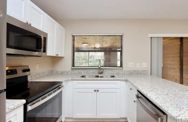 5128 Springwood Drive Gallery 4