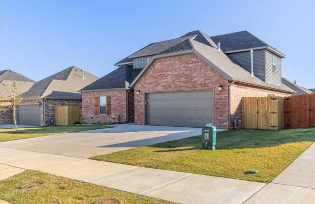 7005 SW High Meadow Boulevard Gallery 2