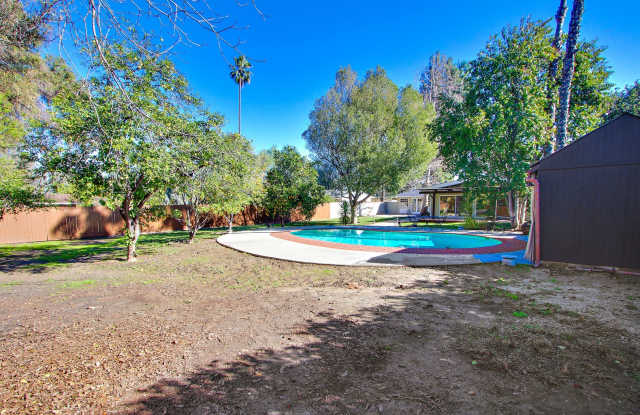 ENTERTAINER'S DELIGHT! GATED ESTATE IN SOUGHT AFTER COLLEGE ACRES! photos photos ENTERTAINER'S DELIGHT! GATED ESTATE IN SOUGHT AFTER COLLEGE ACRES! photos photos