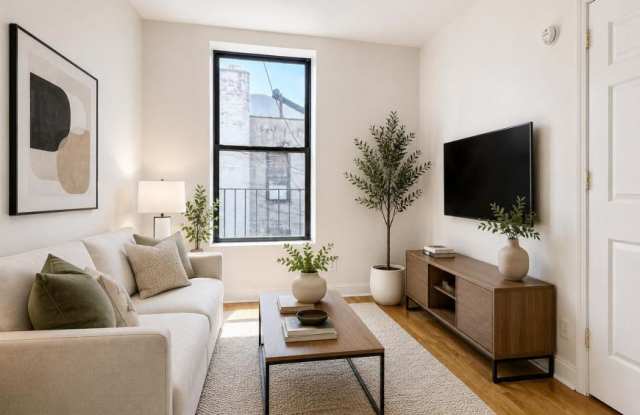 386 Manhattan Avenue photos photos