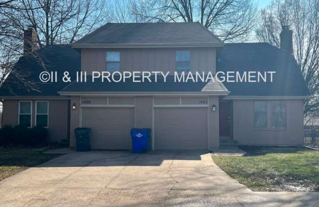 1420 E Penrose Lane - 1420 East Penrose Lane, Olathe, KS 66062