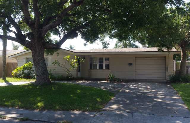 4430 Glissade Dr photos photos 4430 Glissade Dr photos photos