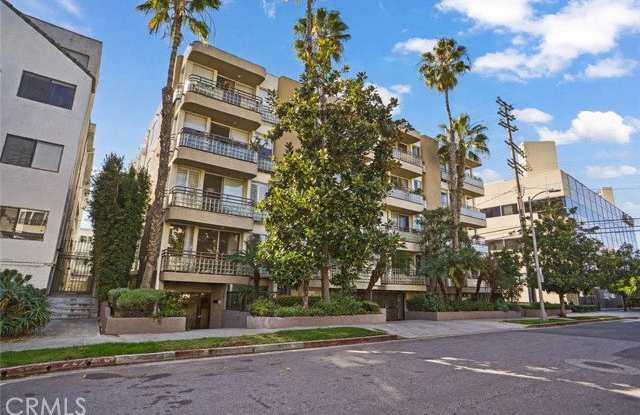 1819 Holmby Avenue - 1819 Holmby Avenue, Los Angeles, CA 90025 1819 Holmby Avenue - 1819 Holmby Avenue, Los Angeles, CA 90025