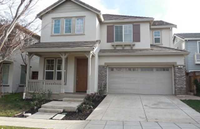 134 Thomas Ave photos photos