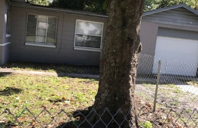 2636 Beaverbrook Place - 2636 Beaverbrook Place, Jacksonville, FL 32254