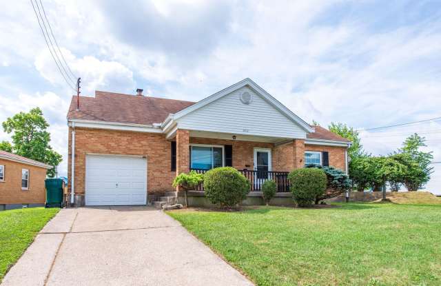 WESTWOOD-4 BEDROOM 2 BATH WITH OPEN FLOOR PLAN Gallery 4