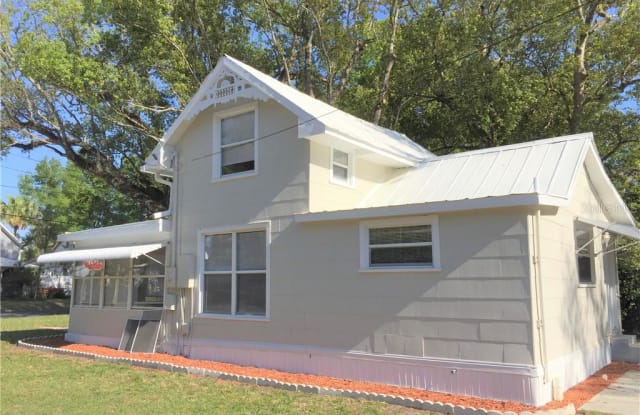 5201 4TH STREET - 5201 4th Street, Zephyrhills, FL 33542
