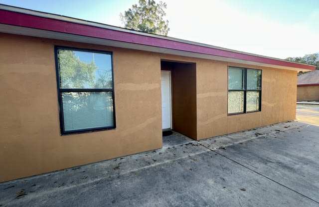 1721 Quintana Road - 101 photos photos