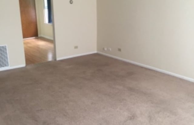 2224 139th St 2f - 2224 West 139th Street, Blue Island, IL 60406