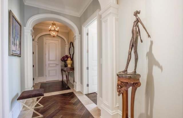 3376 Peachtree Road NE photos photos
