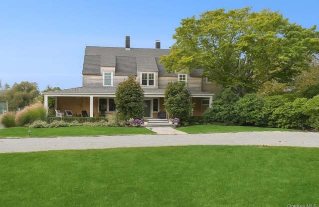 91 Beach Lane - 91 Beach Lane, Westhampton Beach, NY 11978