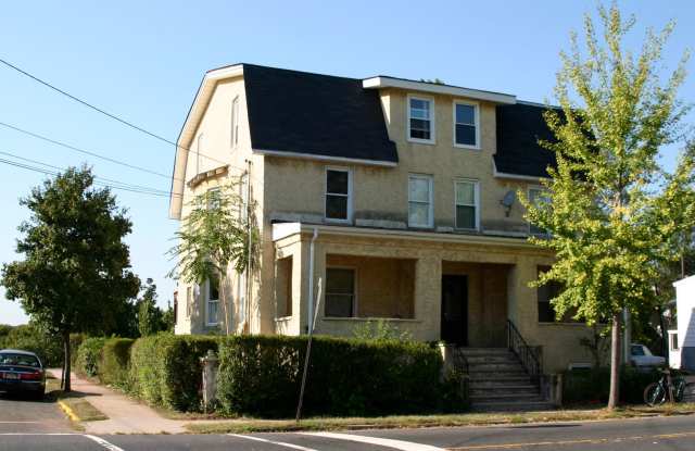 79 Huntington St Gallery 2