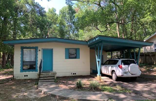 3 Bed house on Sharkey St! Available August 2026! photos photos