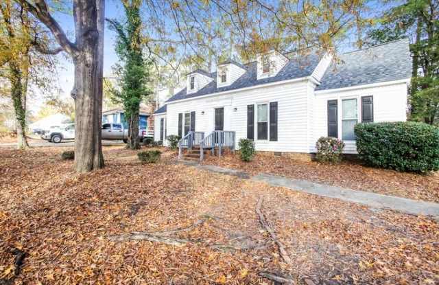 423 Friarsgate Boulevard Gallery 1