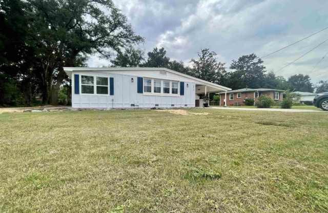 1815 Hallmark Dr photos photos
