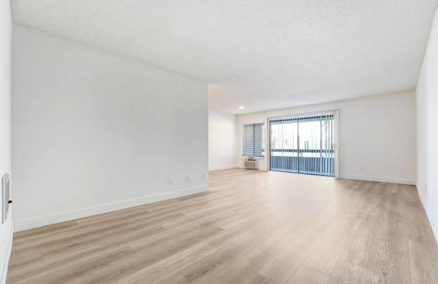 9400 Exposition photos photos