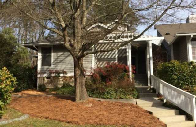 Live in Desirable Kirkwood in the heart of Chapel Hill! photos photos