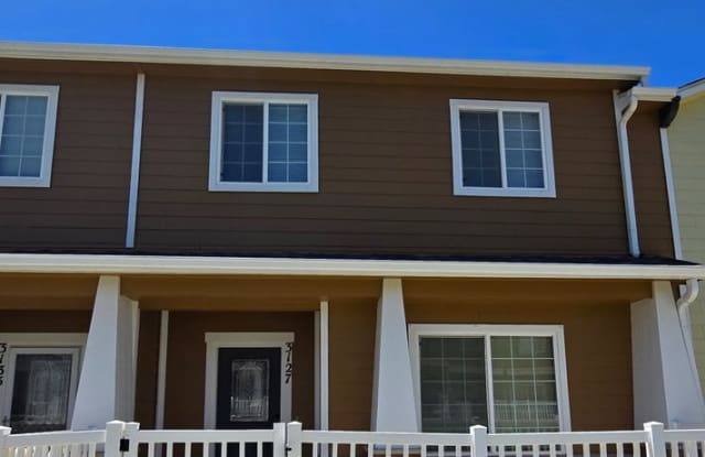 3127 Harpy Grove - Soaring Eagles - Townhome - 3 bedroom / 2.5 bath / 2 car garage photos photos