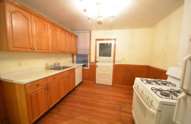 54 Montfern Ave. photos photos
