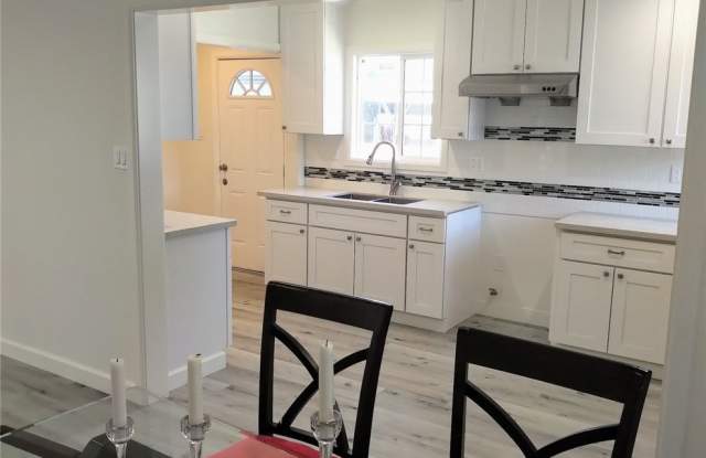 9535 Victoria Avenue - 9535 Victoria Avenue, South Gate, CA 90280