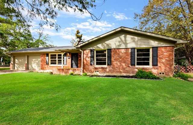 6905 Jewell Avenue Gallery 2