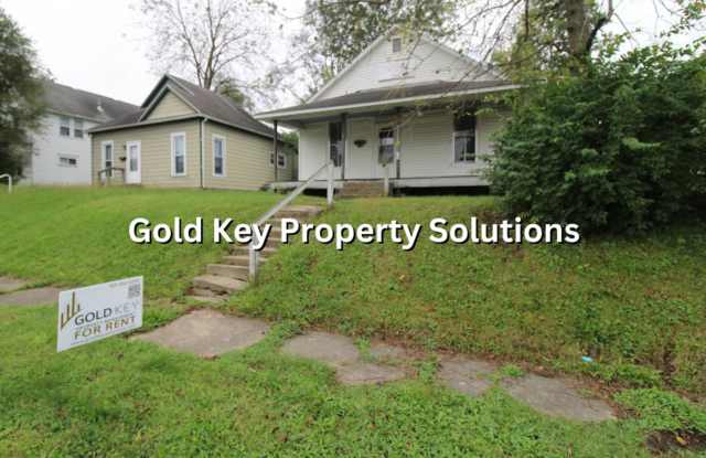 Spacious 2 BR 1 BA House with Dining Room and Covered Porch (NO SECTION 8) Gallery 3