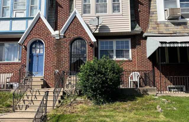 1323 GILHAM Street photos photos