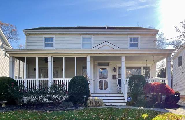 311 South Boulevard photos photos