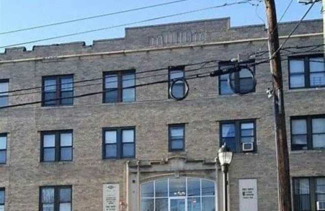 1600 Maple Ave photos photos
