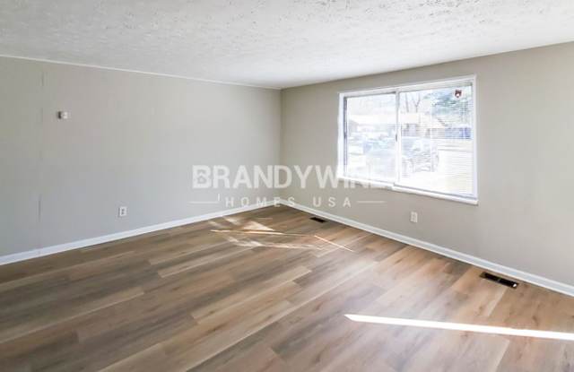3225 Valley Bend Road Gallery 4