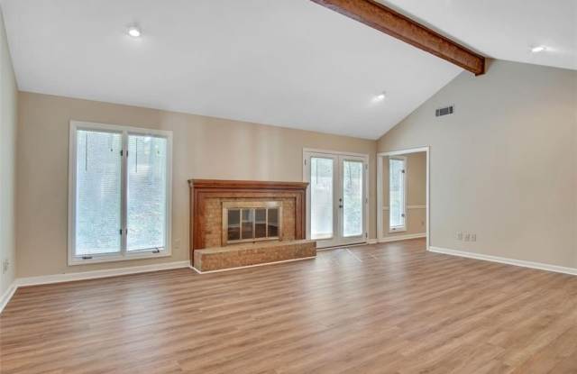 2052 Old Forge Way Gallery 4