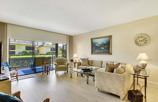 275 Beach Road Gallery 4