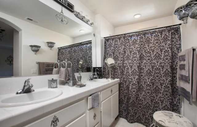 1484 Canvas Dr Unit 6 - 1 Gallery 4