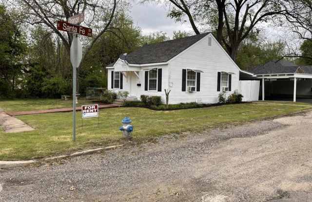 215 Orange Street - 215 Orange Street, Farmersville, TX 75442