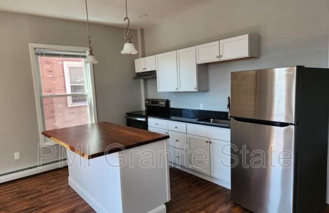 83 1/2 W Pearl St photos photos