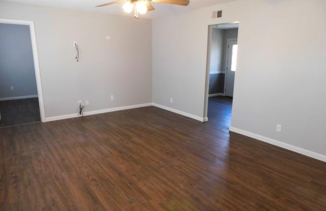 El Dorado House Available - 136 South Orchard Street, El Dorado, KS 67042 El Dorado House Available - 136 South Orchard Street, El Dorado, KS 67042
