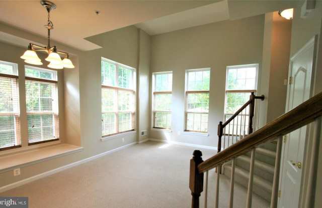 7068 LITTLE THAMES DRIVE Gallery 4