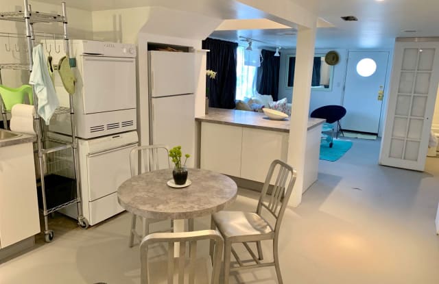 877 E 600 S - 877 E 600 S, Salt Lake City, UT 84102